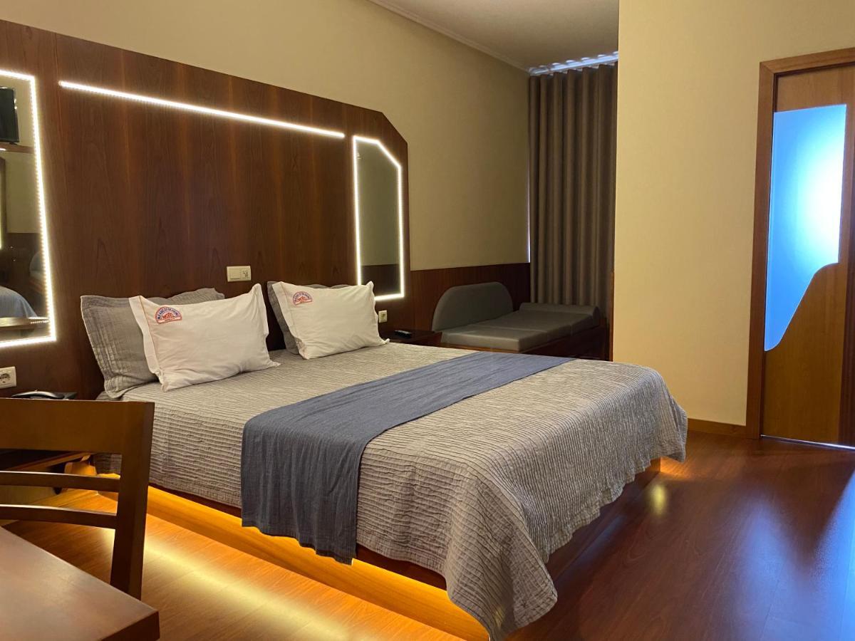 Motel Paraiso Do Braseiro ヴィラ・ノヴァ・デ・ガイア エクステリア 写真
