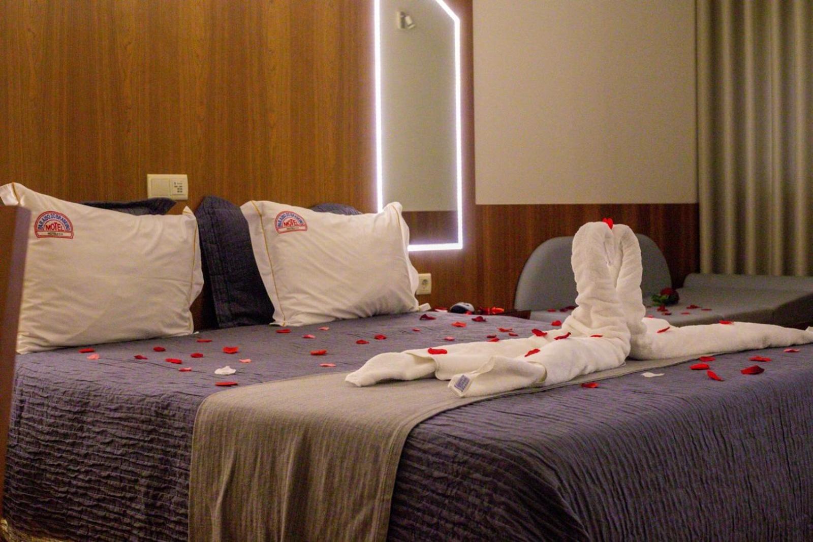 Motel Paraiso Do Braseiro ヴィラ・ノヴァ・デ・ガイア エクステリア 写真